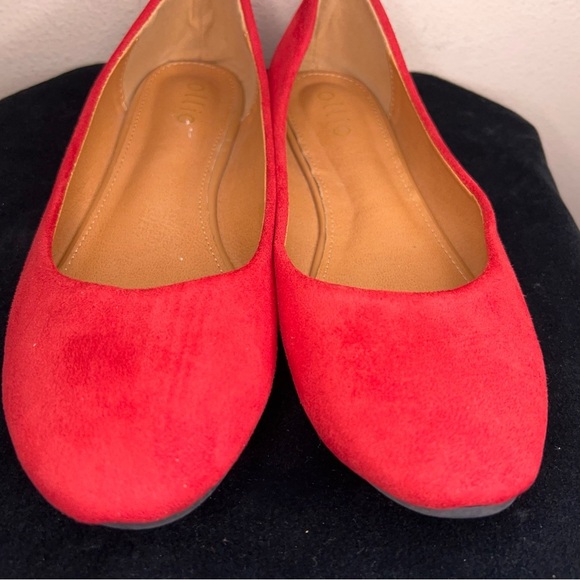 Ollio Size 8.5 Red Faux Suede Flats Classic - Picture 8 of 11